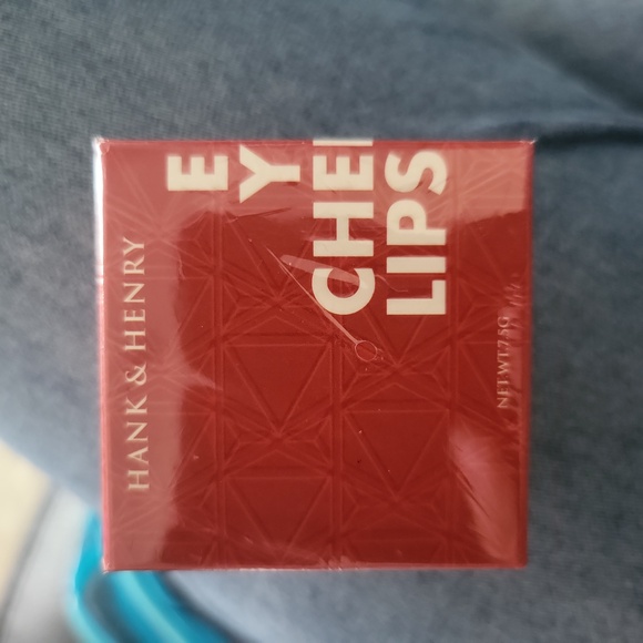 Hank & Henry Makeup Color Lips Eyes & Cheeks in Ferra NIP - Picture 5 of 5